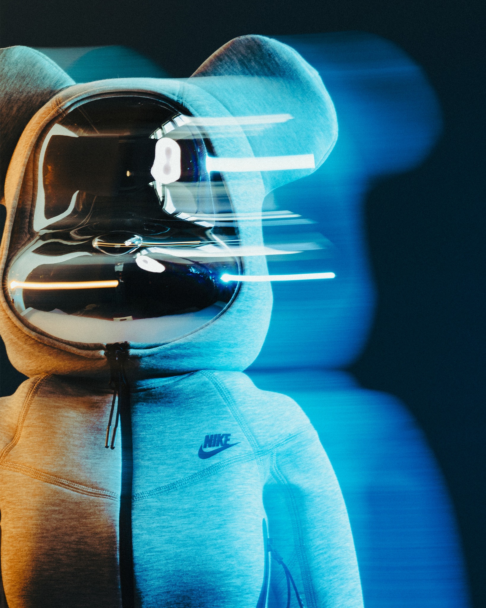 Nike Tech Fleece x BE@RBRICK - INVINCIBLE Indonesia